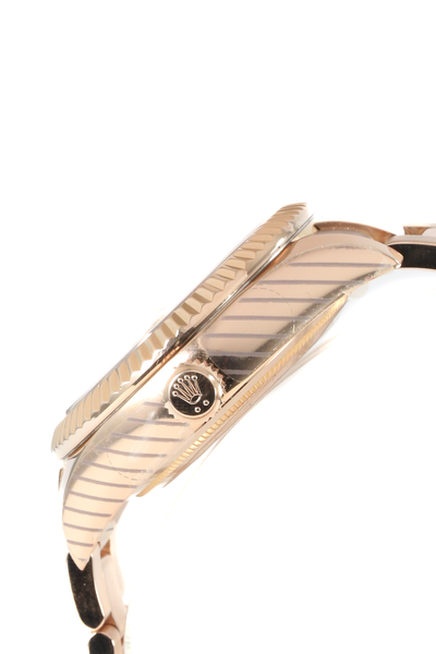 Rolex Sky-Dweller 326935